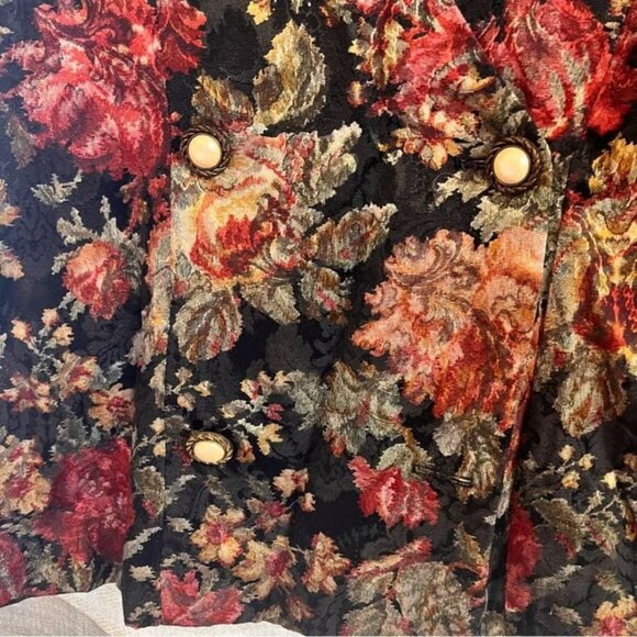 Dawn Joy Black Floral Jacket - Picture 3 of 7